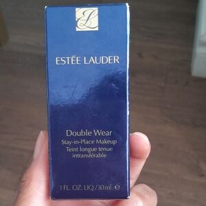 Estee Lauder Double Wear Stay-in-Place Makeup - Foundation 6w1 Sandalwood New